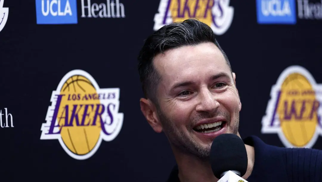 Redick disse que dois dos lugares do time dos Lakers nao serao ocupados por dois brancos na media day. Isso mostra que …