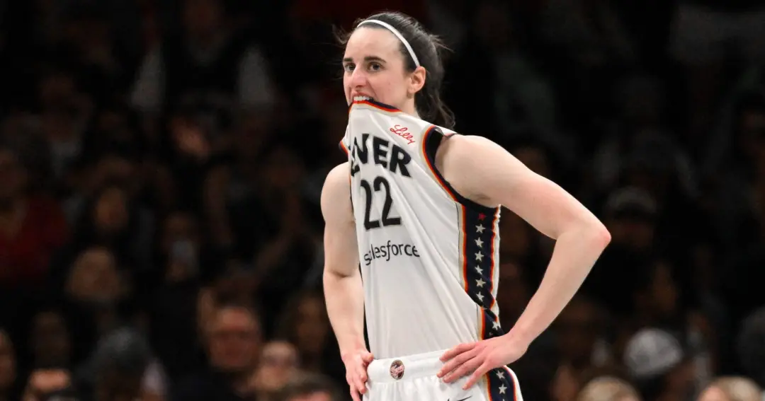 Caitlin Clark teve a pior partida da carreira contra Minnesota Lynx, marcando apenas 2 pontos e 1 tiro de 12. É frustra…