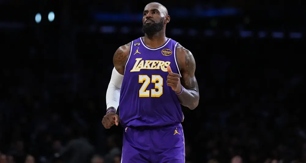 Rob Pelinka disse que a saída de LeBron James dos Lakers foi feita de forma amigável. É bom ver a organização reconhece…