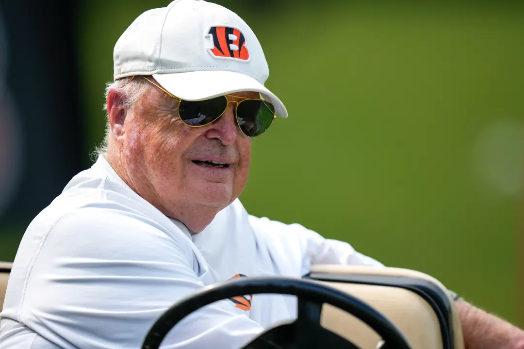 Bengals Ownership investiu 125 milhões de dólares em agentes defensivos livres. Essa mudança de gestão ajudou o time a …