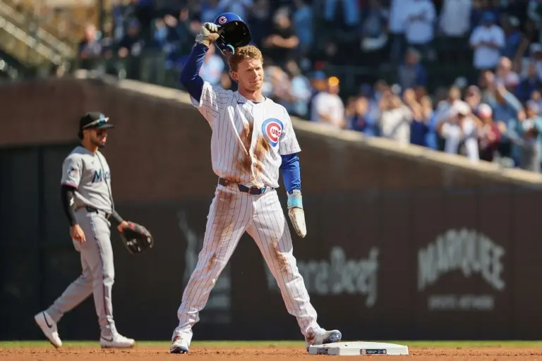 Chicago White Sox e Cubs, junto com Cleveland Guardians e San Diego Padres, garantiram vagas nos playoffs da MLB. O Whi…