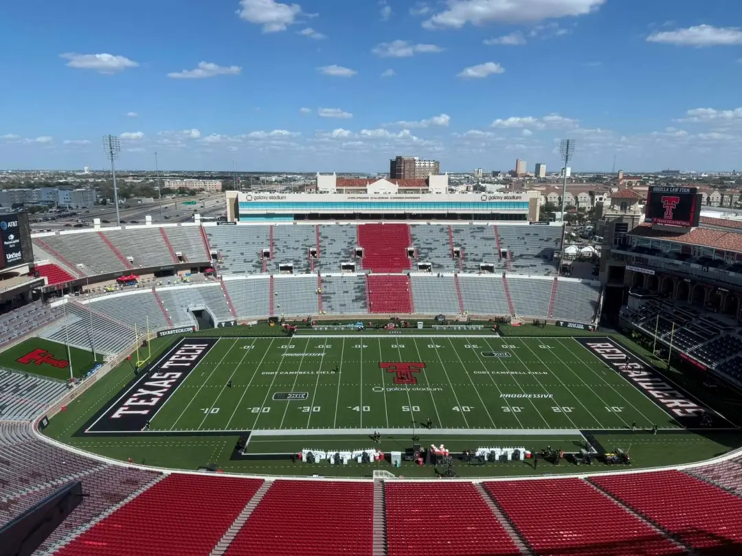Texas Tech recebe Sam Houston no dia 26 de setembro, às 11h, no Galaxy Stadium de Lubbock, com transmissão em TNT e tru…