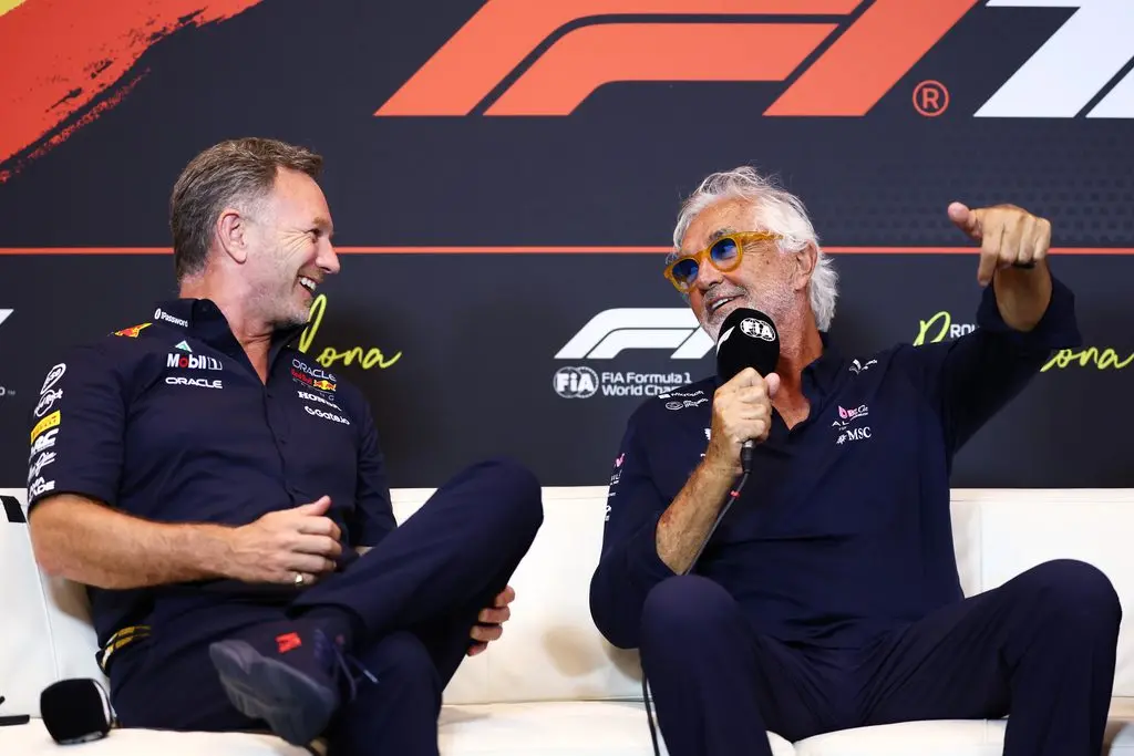 Christian Horner pode voltar para a F1 como contratado pela Ferrari, caso eles queiram, enquanto mantém a disputa com T…