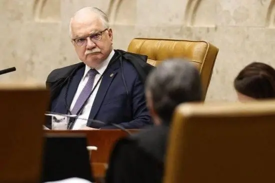 Fachin pede parecer da PGR sobre o futuro de Andrei Rodrigues na PF. A decisão sobre o comando da Polícia Federal segue…