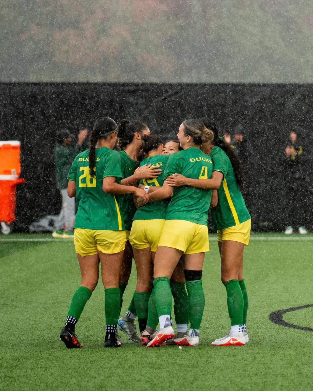 Northwestern venceu o Oregon por 1 a 0 em Evansville. Defesa dos Ducks foi espetacular, segurando poucas chances no seg…