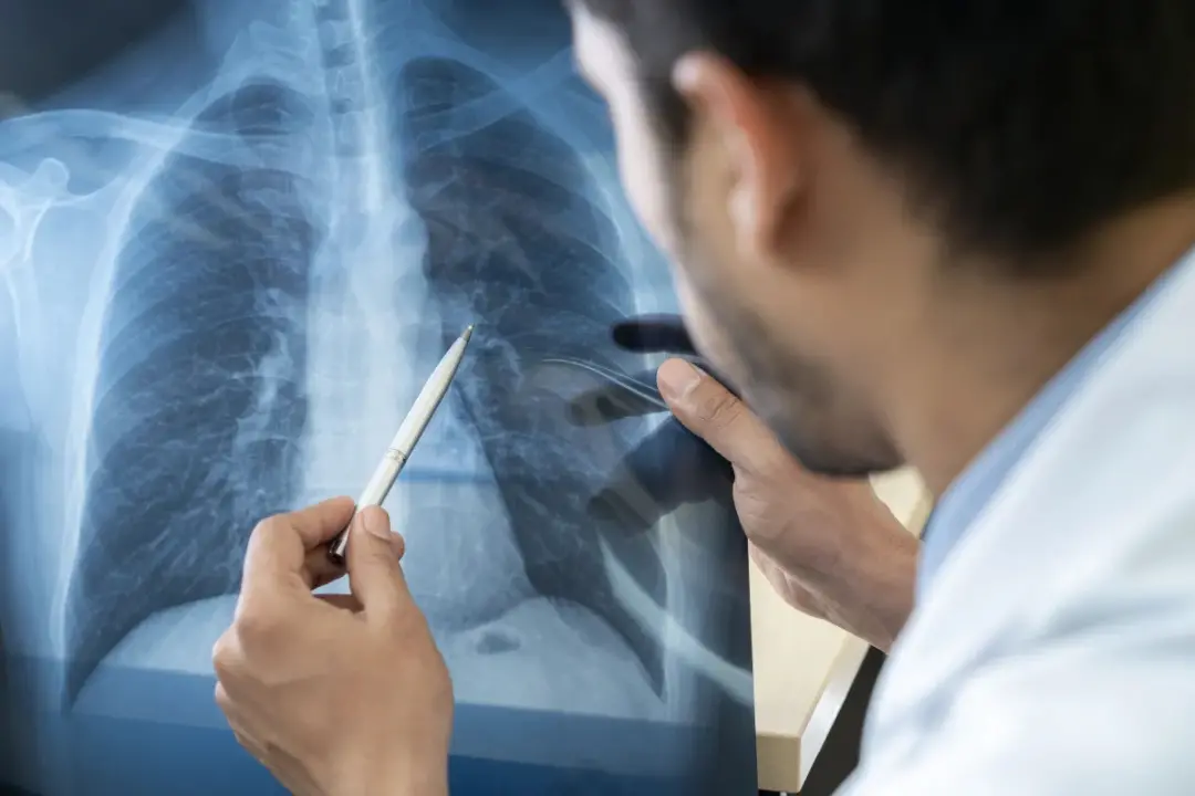 Sarney, 96 anos, está de volta a São Paulo para tratamento de pneumonia bacteriana, quadro estável, segundo boletim do …