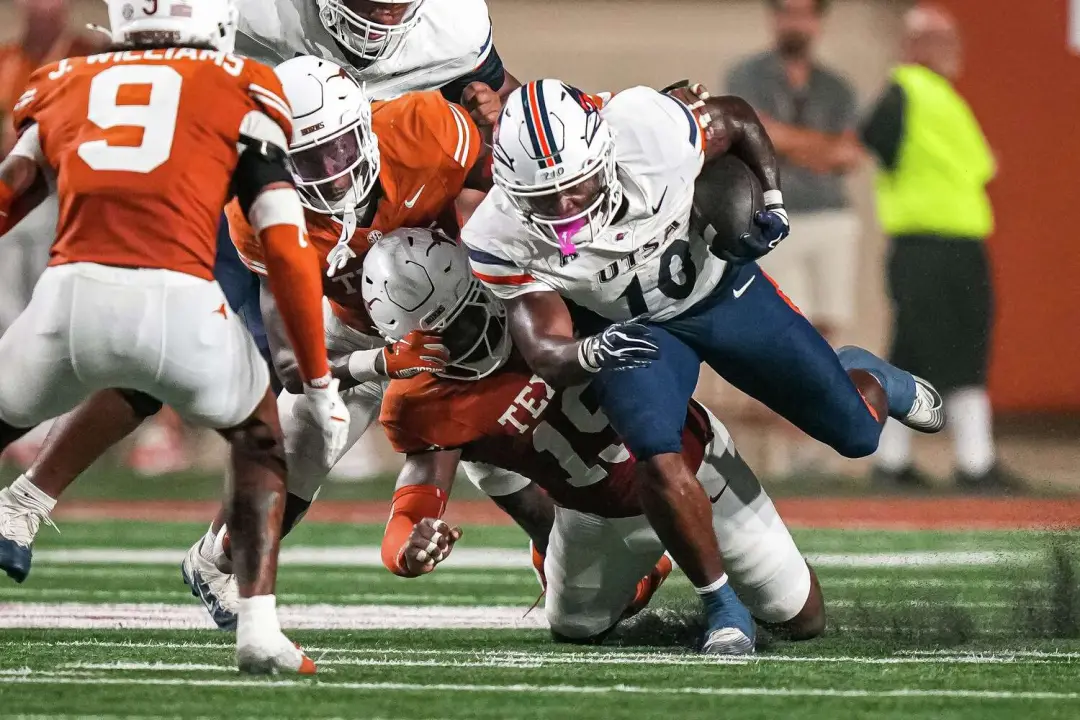 Hauss Henjy, quarterback do Colorado State, pode não jogar contra o UTSA, pois sofreu uma lesão no isquiotibial. O trei…