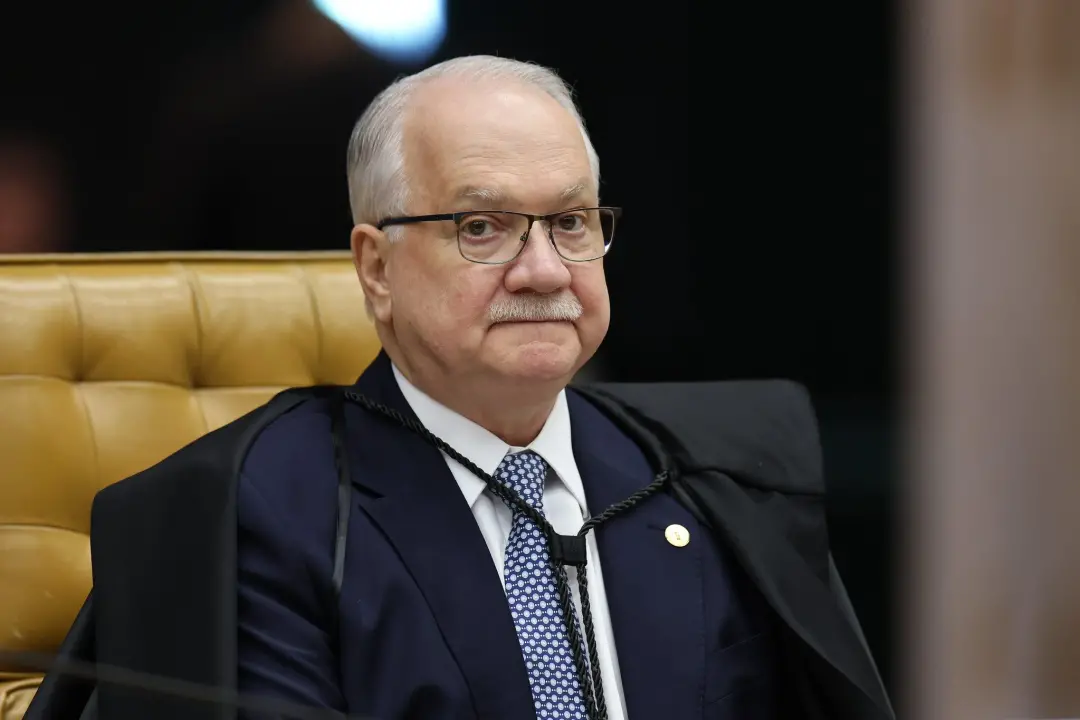 Fachin mandou a PGR se manifestar sobre pedidos do caso Master, incluindo a revogação da prisão de Daniel Vorcaro. Ante…