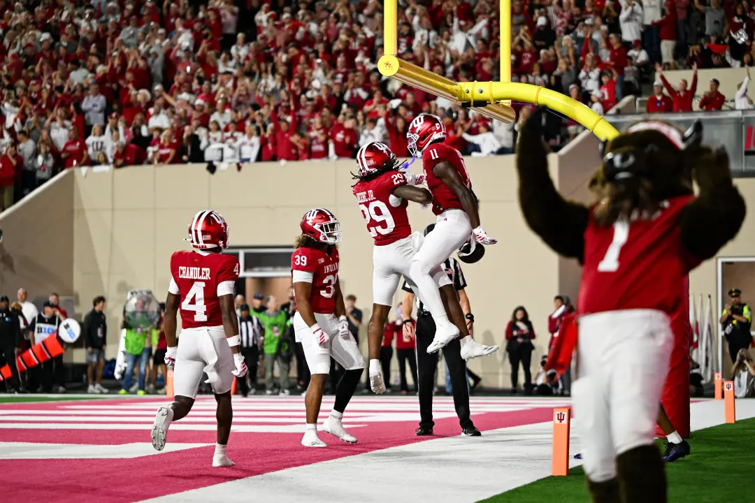 Indiana vence o Northwestern por 29 a 23, um jogo bem apertado. Os hoosiers tiveram mais faltas que o normal e tiveram …