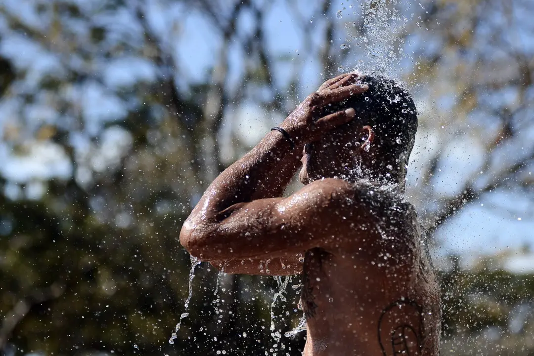 41 graus em Cuiabá amanhã, alerta vermelho em oito estados começa a primavera. Esses picos de calor exigem planejamento…