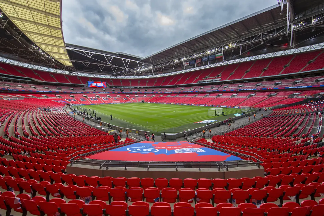 Londres sedia o jogo entre Inglaterra e Espanha no sábado, dia 26, às 15h45, pela Nations League. Ver a Espanha, campeã…
