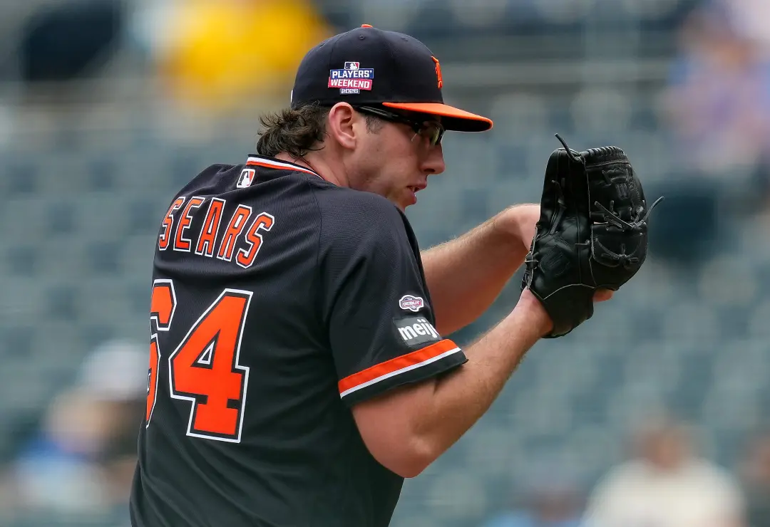 Andrew Sears foi optionado pelos Tigers para dar lugar a Justin Verlander. O técnico Hinch elogiou o jovem pela entrega…