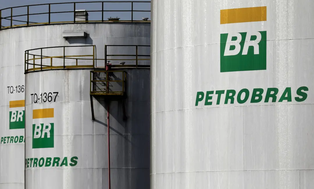 US$ 16,4 bilhões em pagamentos da Petrobras ao governo em 2025. Royalties e participações especiais somaram US$ 11,15 b…