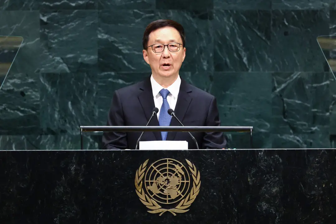 Vice-presidente chinês criticou ações de Washington na ONU, defendendo o multilateralismo e a soberania em países como …