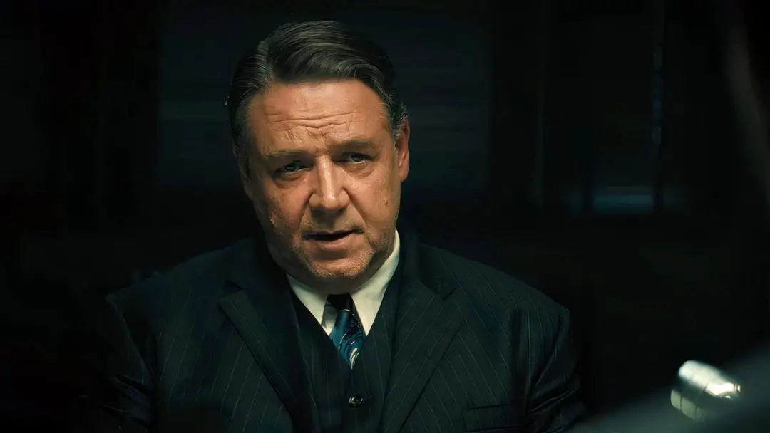 Russell Crowe tá de volta na Netflix com um novo thriller de crime que virou o mais visto do mundo. Ver um filme de sus…