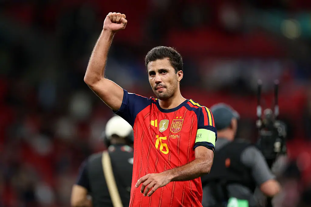 Spain ganhou em Wembley com Lamine Yamal marcando no segundo minuto. A equipe espanhola tá mostrando uma história forte…