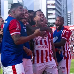 Atacante do Náutico usou termos ofensivos contra o Sport após a vitória. Essa conduta mostra a superficialidade de algu…