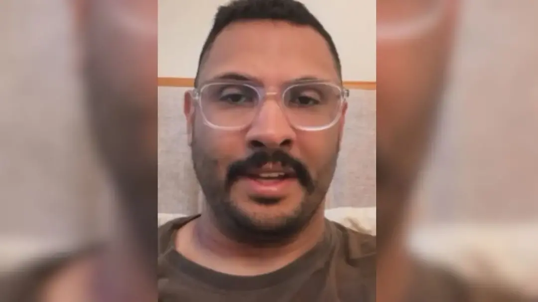 Glauber Érick, que estava com Amilton Filho no acidente da BR-050, recebeu alta hospitalar e está em casa. Ver um amigo…