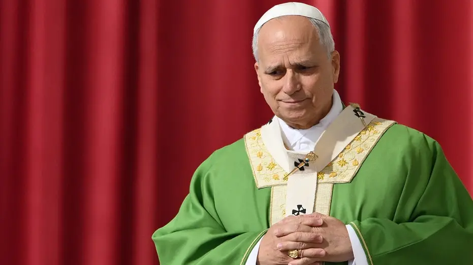 Pope Leo XIV pediu o fim do suicídio assistido em Lourdes, França, falando sobre a dignidade de cada vida. A medicina p…