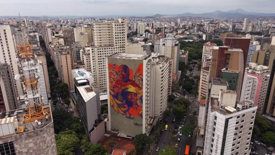 35,6 graus em Belo Horizonte neste domingo, o dia mais quente de 2026 na capital. O calor extremo chega com onda forte …
