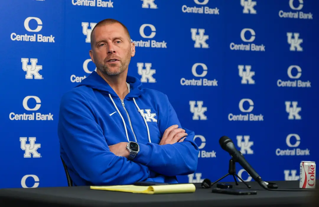 Kentucky Wildcats se prepara para a temporada 26-27 com o Media Day. É bom ver a equipe se apresentando antes do Big Bl…