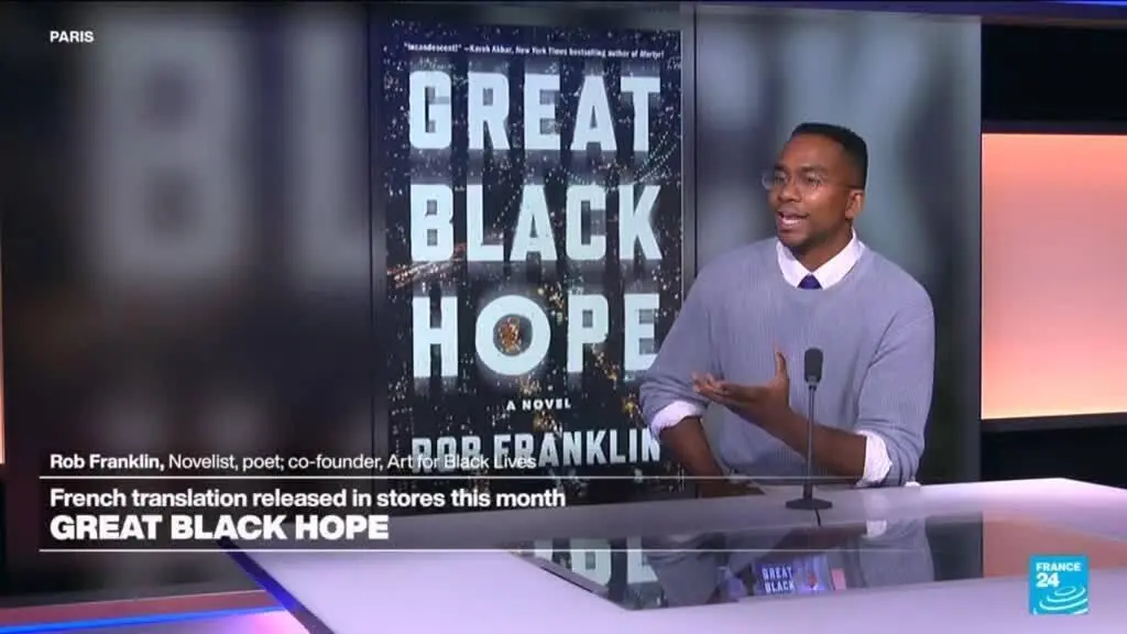 David Smith, jovem da burguesia do sul, no livro Great Black Hope, enfrenta a tensão de ter acesso mas sempre correr o …