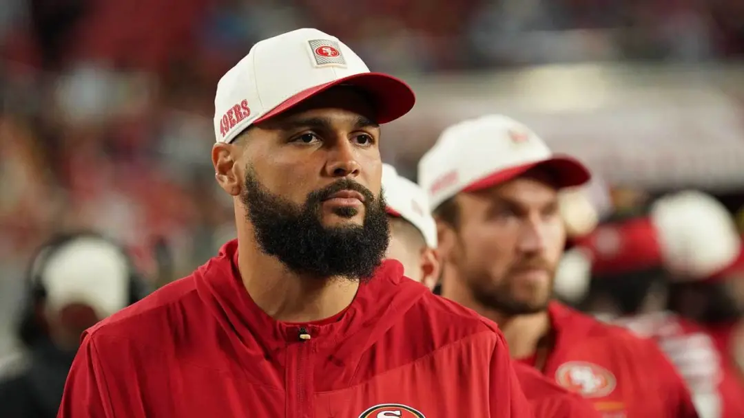 Mike Evans, atacante dos 49ers, teve problemas nas costelas ou oblíquos no jogo contra os Cardinals. O técnico Kyle Sha…
