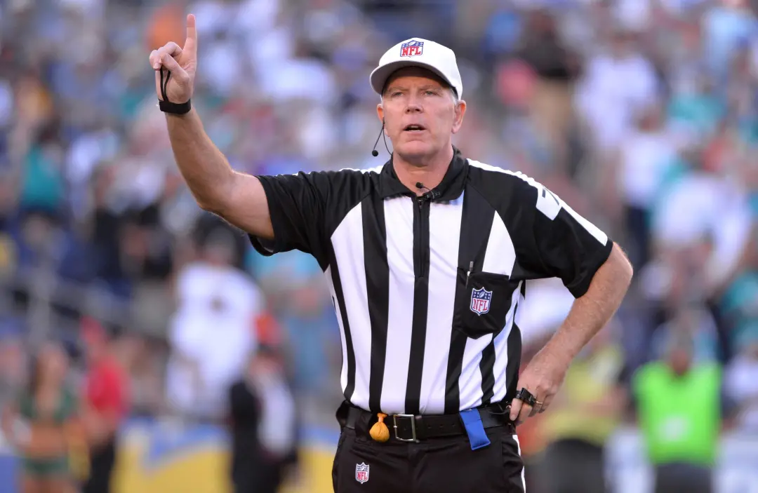 Broncos venceram os Rams no final com um touchdown de Nix, mas o analista Terry McAulay discorda da penalidade de inter…