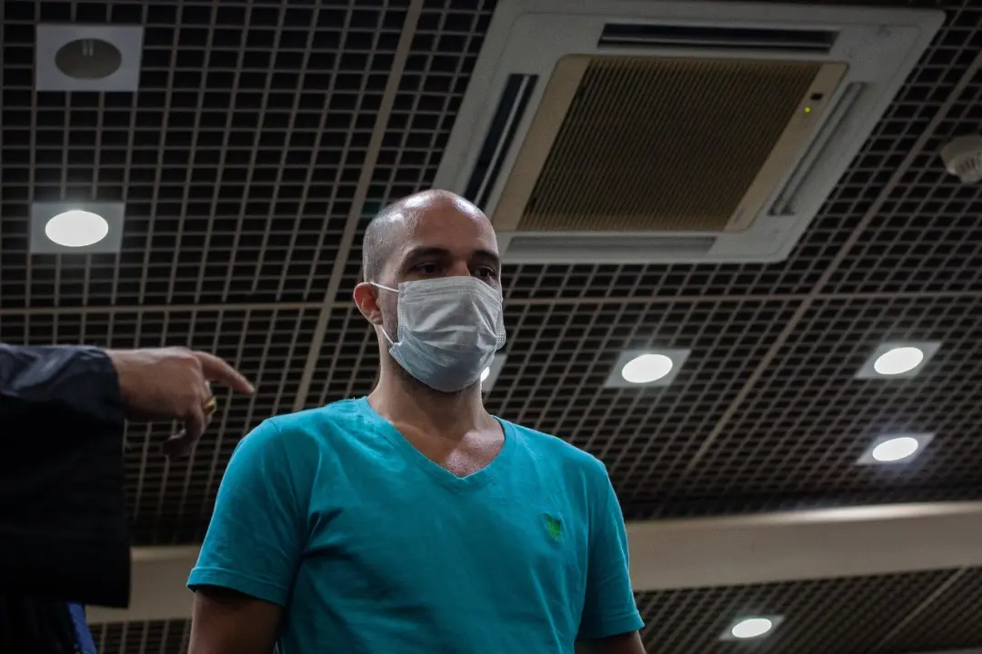 Rafael Fernandez, condenado pela morte da ex-Miss Manicoré Kimberly Mota, passou para regime semiaberto. Essa mudança g…