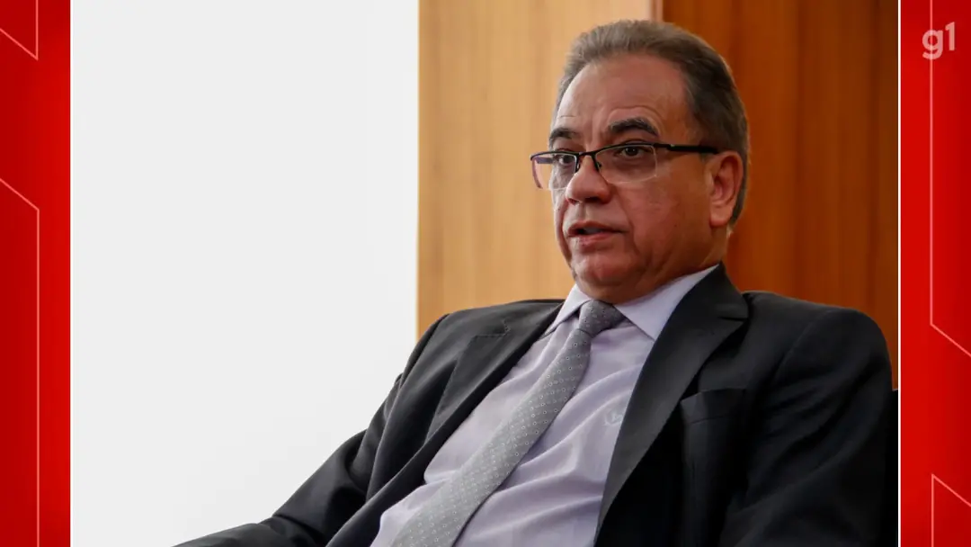 Ronaldo Fonseca desistiu da candidatura ao Senado pelo PSD-DF e vai apoiar Bia Kicis e Michelle Bolsonaro. A decisão de…