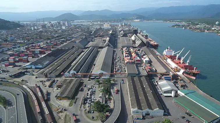 US$ 150 bilhões em exportações estão sob risco, segundo a ATP, por limitações na capacidade dos terminais portuários. A…