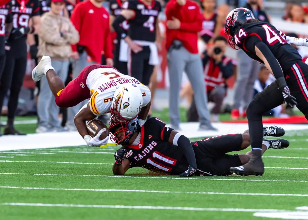 Louisiana venceu Charlotte por 34 a 7 e a defesa mostrou potencial para campeonato na Sun Belt Conference. É bom ver a …