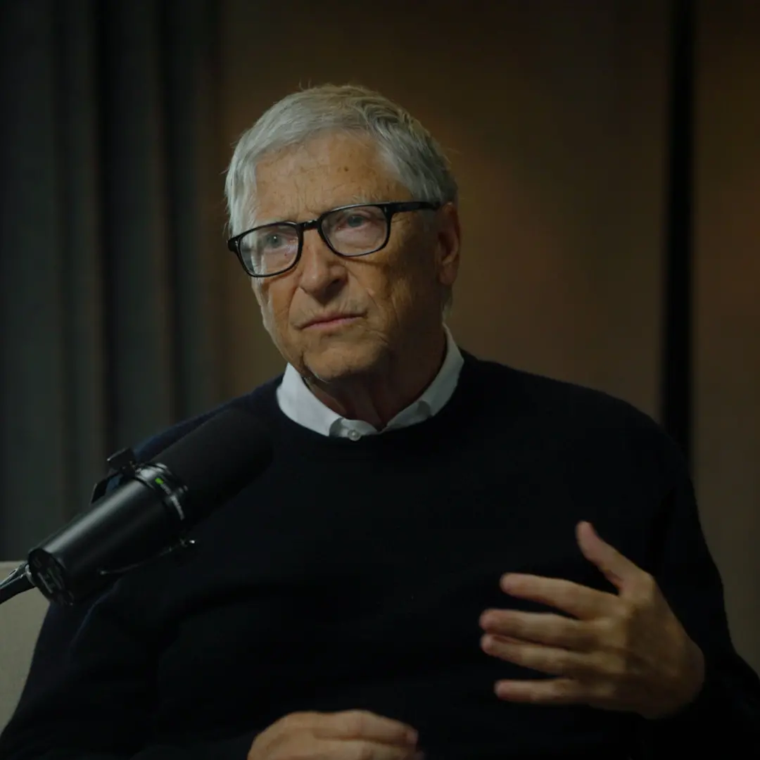 Bill Gates apontou a aceleração das capacidades de IA, mas está chocado com a falta de discussão sobre como gerenciar o…
