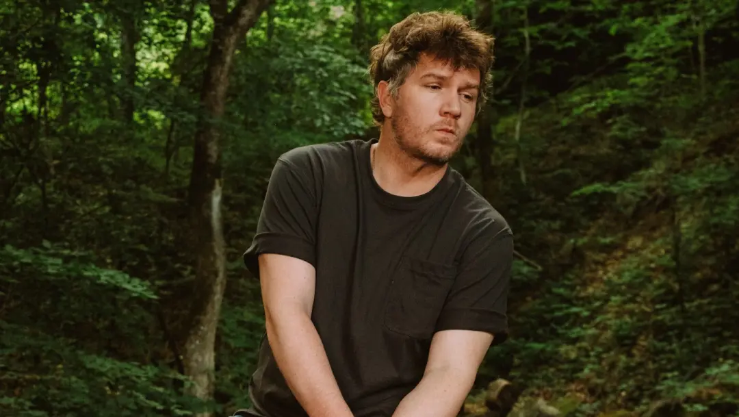 Ian Noe lança o álbum Canyon Falls Trailer Band, que ele chama de Sgt. Pepper da Appalachia. É um retorno importante de…
