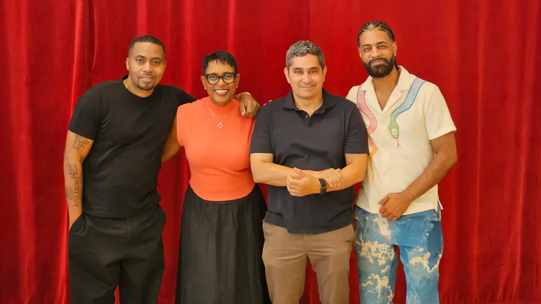 Nas montando time criativo para musical de Broadway baseado em filme de 84. O fato é que ele trouxe Schele Williams e K…