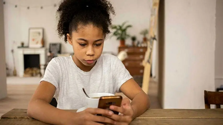 O poder do celular, que antes só ligava para conexão, agora carrega o potencial de um computador lunar. É bom que muita…