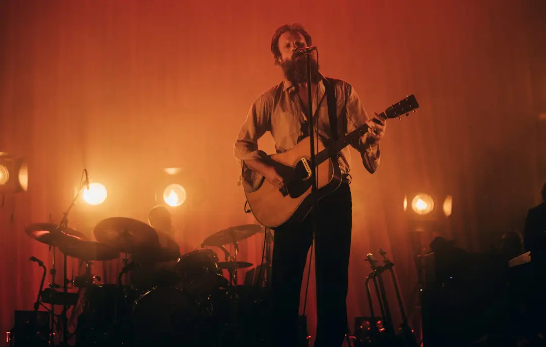 Father John Misty lançou o single The X-panded Universe e anunciou datas de turnê nos Estados Unidos para este ano. A l…