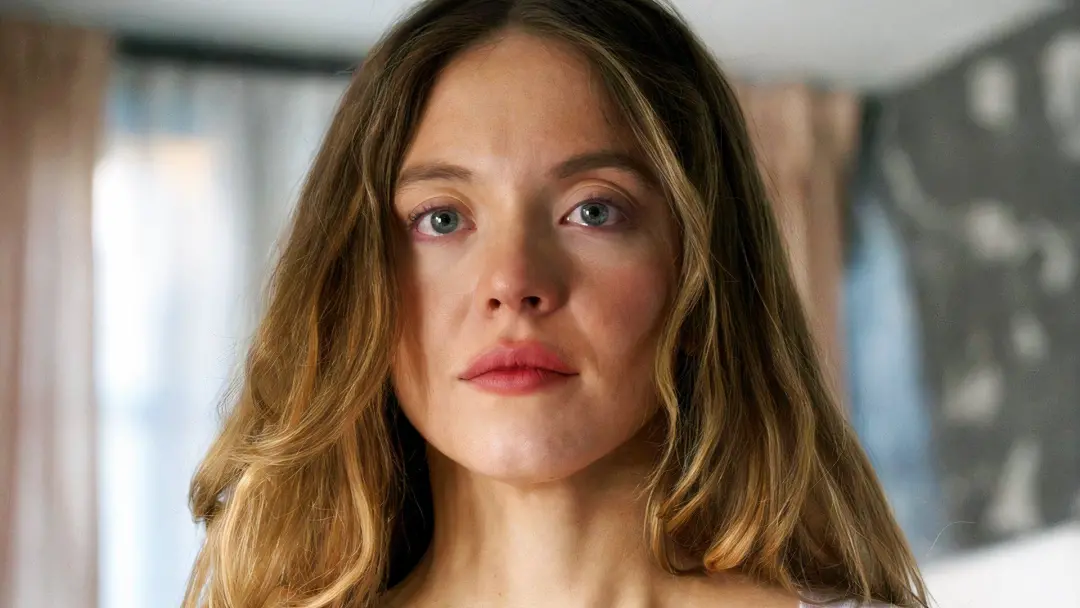 Sydney Sweeney aparece em 7 melhores thrillers com classificação R, onde os personagens mentem e desconfiam uns dos out…