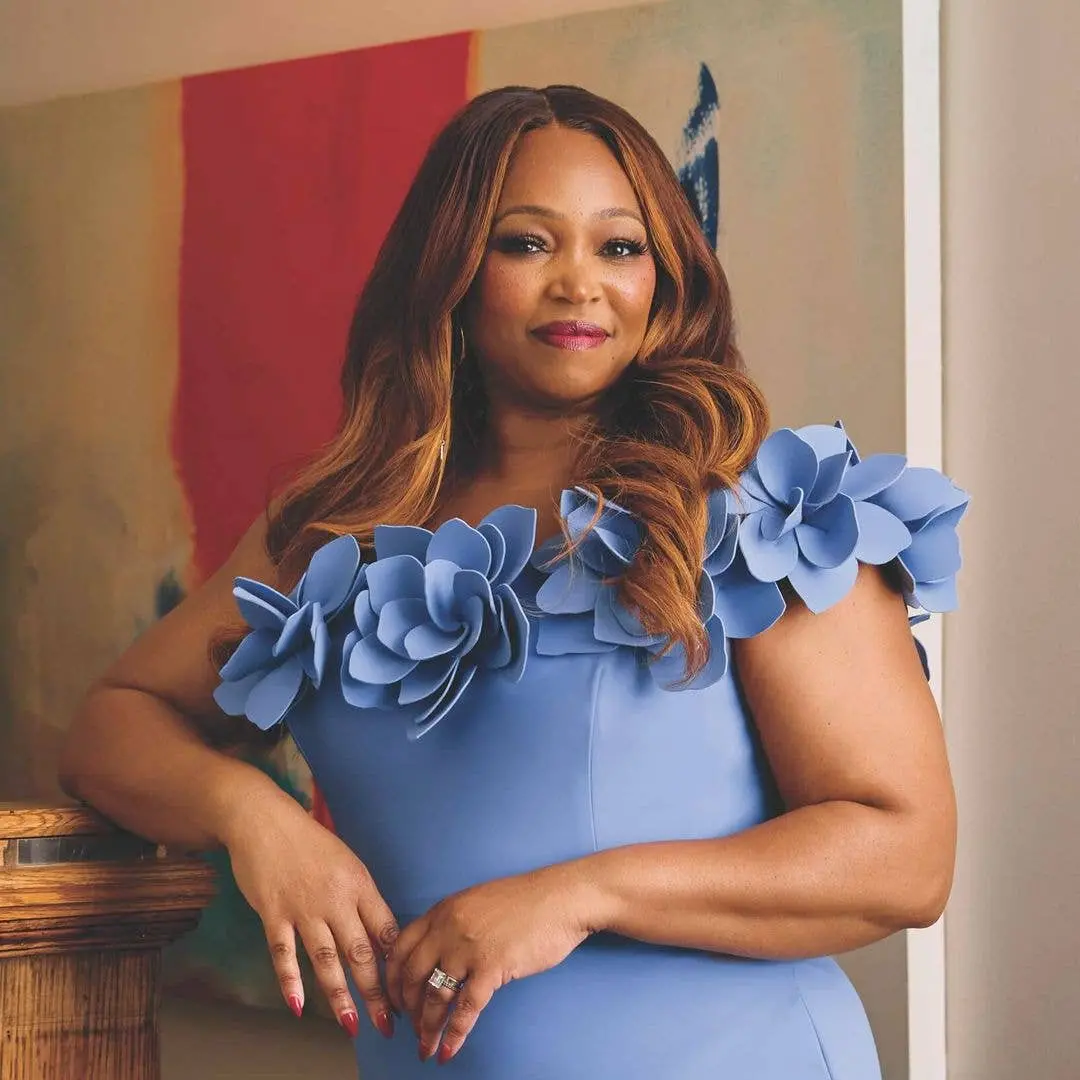 Tracy Moore conta em sua autobiografia sobre o fim inesperado do programa Cityline. Eu acho interessante como a gente v…