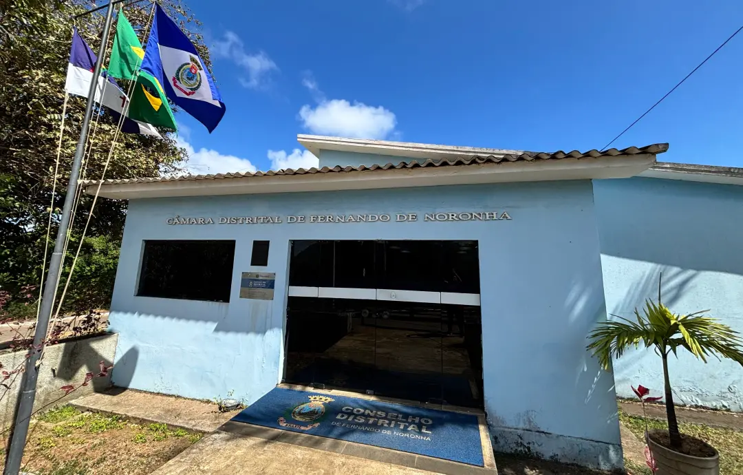Fernando de Noronha tem eleições no domingo para escolher os sete conselheiros distritais. Esse órgão funciona como uma…