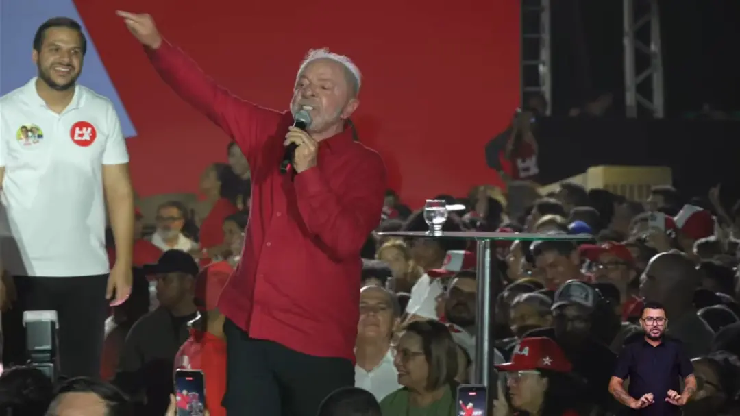 Nunes Marques mandou tirar do ar uma fala de Lula em Teresina, PI, onde ele associou o Tribunal Eleitoral a falcatruas.…