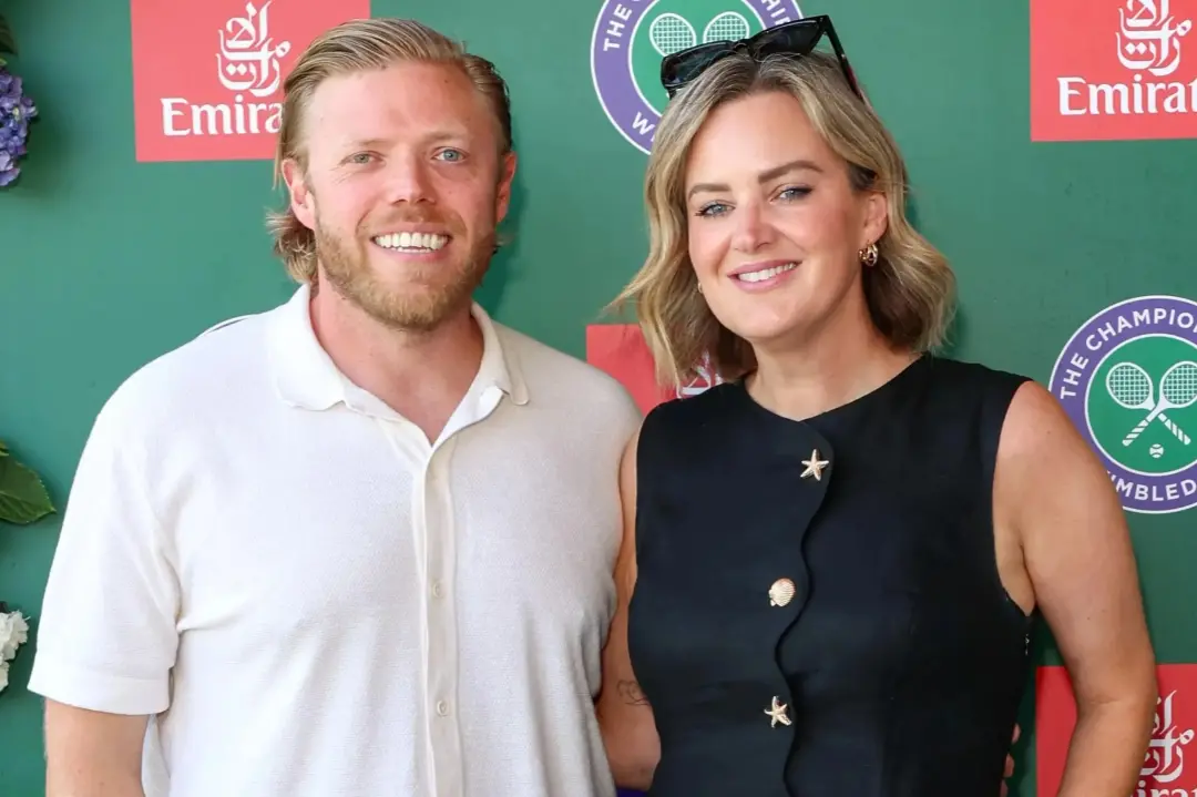 Louise Watts, esposa do Rob Beckett, trocou a sala de aula por livros e virou autora best-seller falando sobre parental…