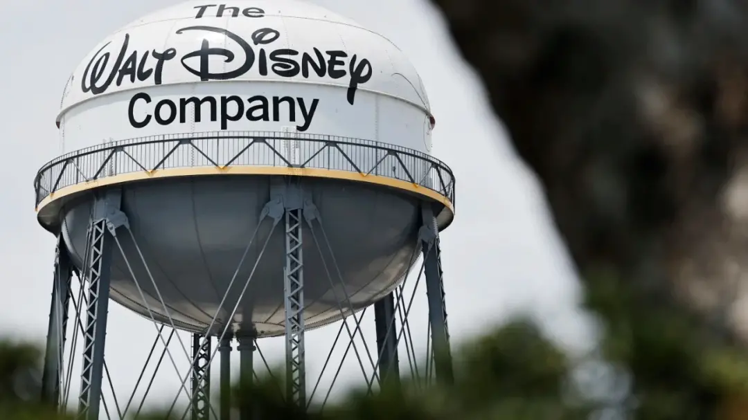 Cerca de 300 funcionários da Disney foram demitidos em nova rodada de cortes, com foco em recursos humanos e tecnologia…