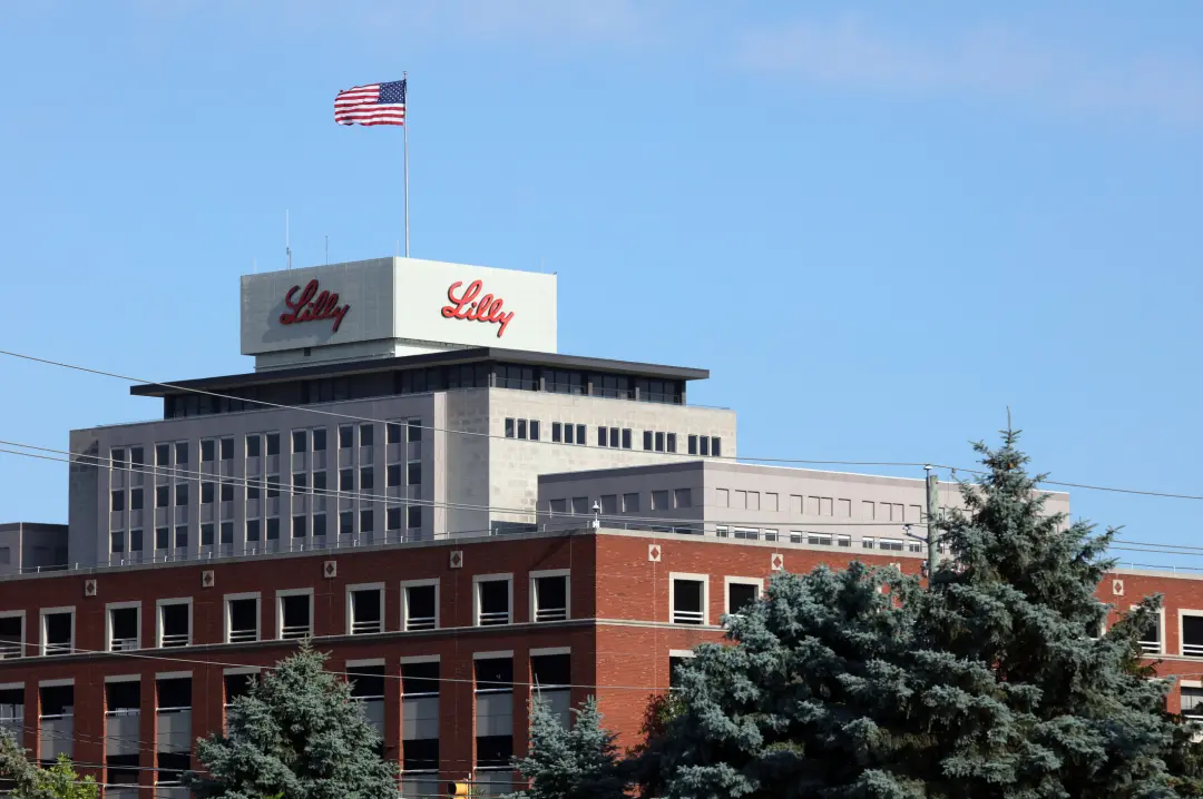 Um medicamento experimental da Eli Lilly fez pessoas com obesidade perderem cerca de 18,8% do peso inicial em estudos. …