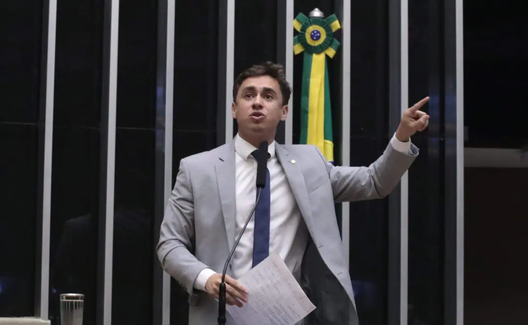 Em Belém, Lula pede ao TSE que derrube posts de Nikolas Ferreira sobre a fala dele sobre toques em exames. A comparação…