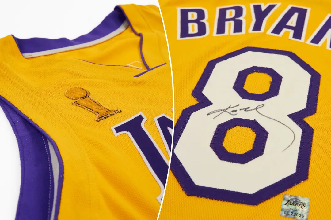 Jersey do Kobe Bryant com patch de finais de NBA de 2003-04 pode passar por milhões no leilão. A peça foi usada em 17 j…