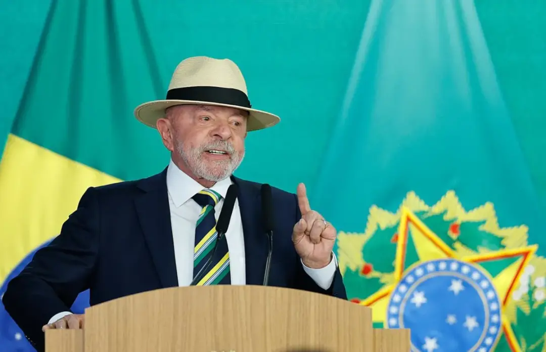 Lula não vai ao debate da Globo nesta quinta, 1 de abril. O encontro terá Flávio Bolsonaro, Caiado, Cury e Zema, com fo…