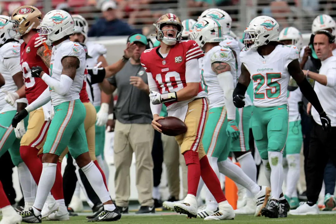 Mac Jones voltou na roda de boatos de troca com os 49ers, dado o desempenho de Brock Purdy contra Denver. A situação mo…