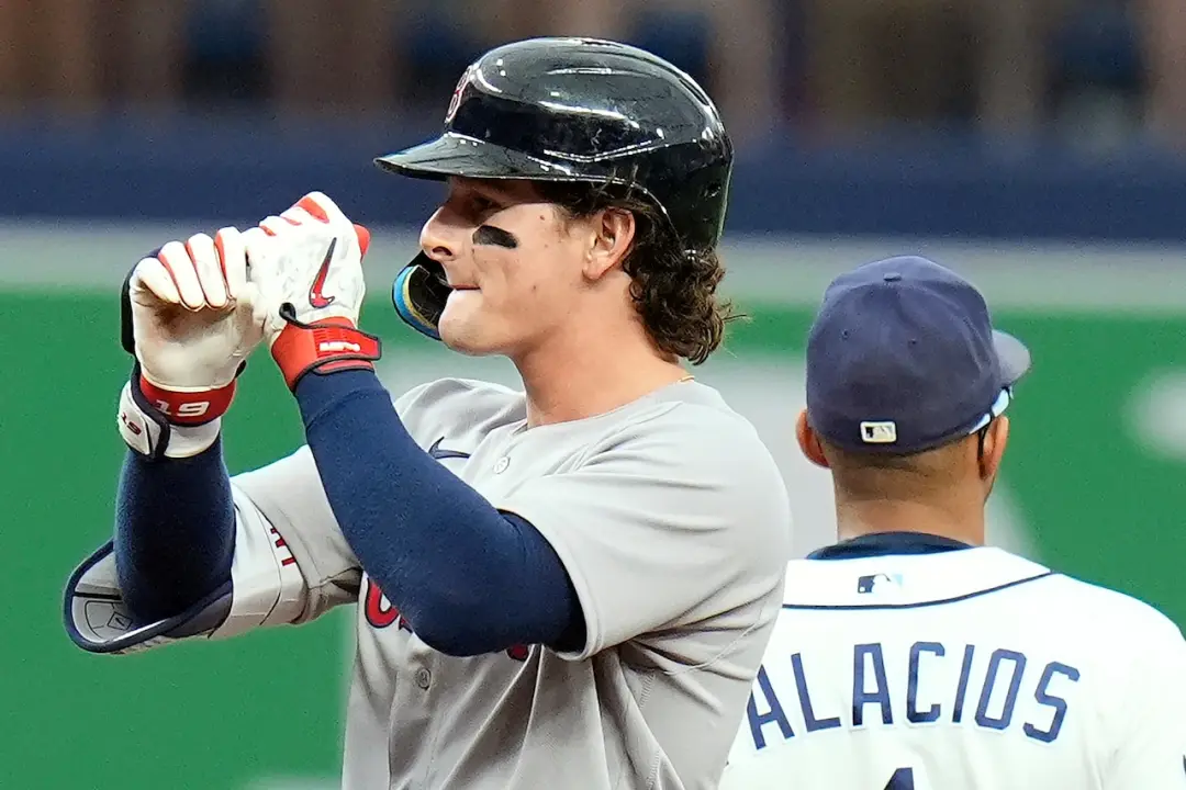Roman Anthony sofreu lesões novas no punho e foi retirado do elenco do Red Sox. A situação o afasta da série, e a troca…