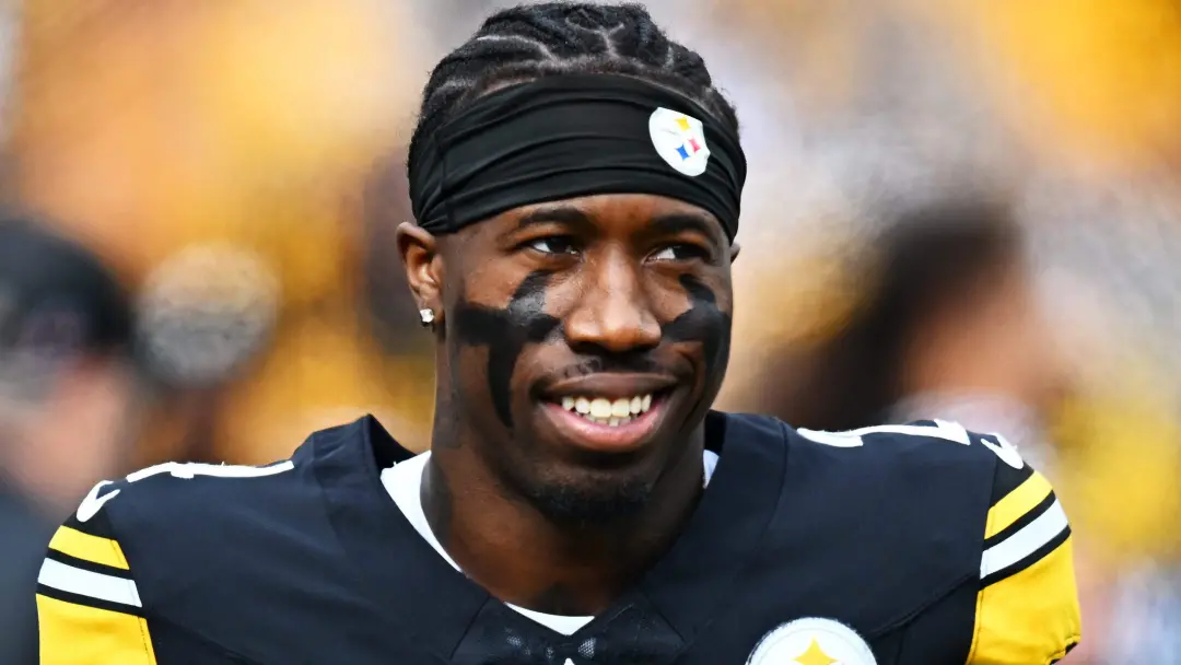 Joey Porter Jr foi negociado do Pittsburgh Steelers para o Dallas Cowboys. O acordo envolveu um jogador no final do con…
